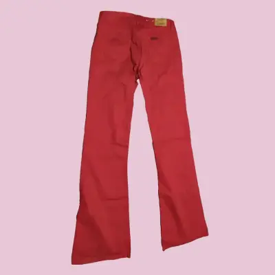 Pantalones rojos acampanados para mujer - miniatura 2