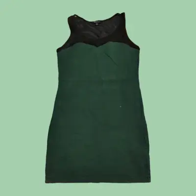 Vestido verde sin mangas con detalle negro - miniatura 1