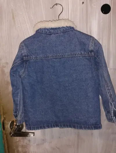 Chaqueta de mezclilla con forro de lana para niños - miniatura 2