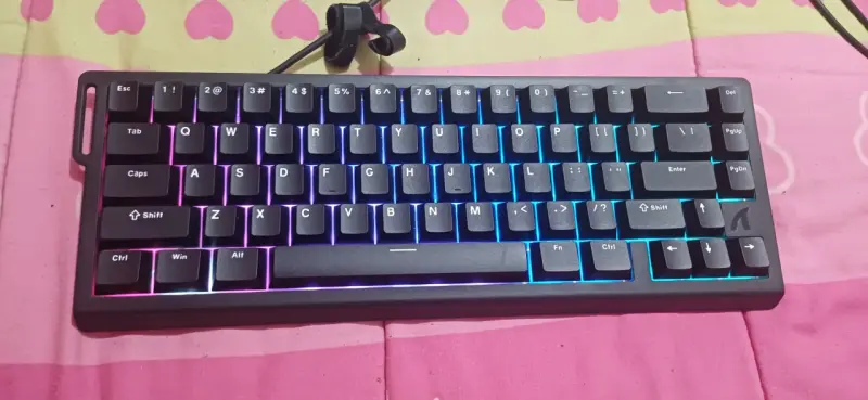 Teclado mecánico RGB ATTACK SHARK - 1