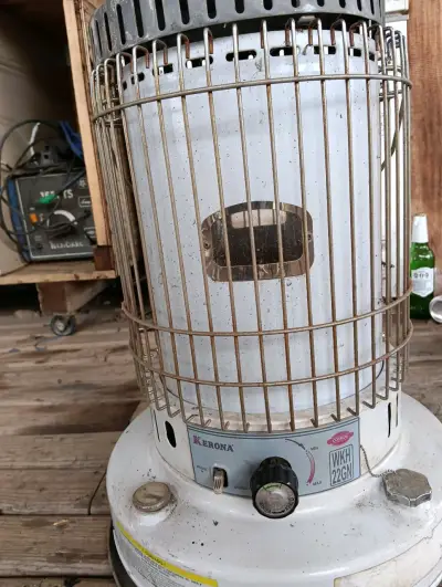 Calefactor a parafina portátil Corona en buen estado - miniatura 3
