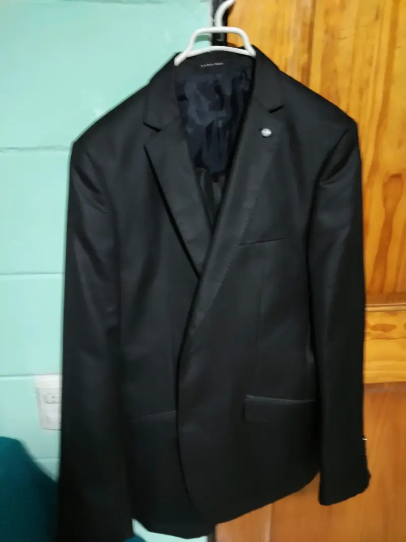 Traje Zara talla 42 - 3