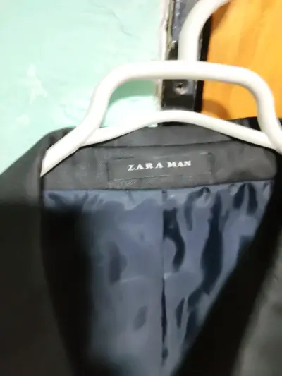 Traje Zara talla 42 - miniatura 4