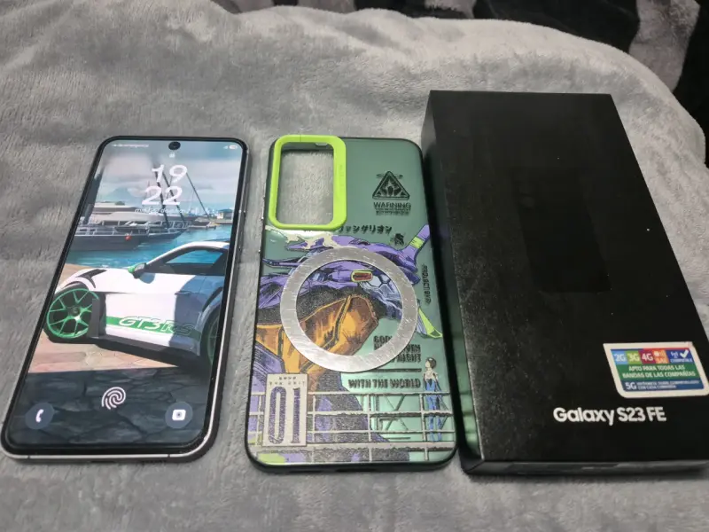 Samsung Galaxy S23 FE con caja original - 3