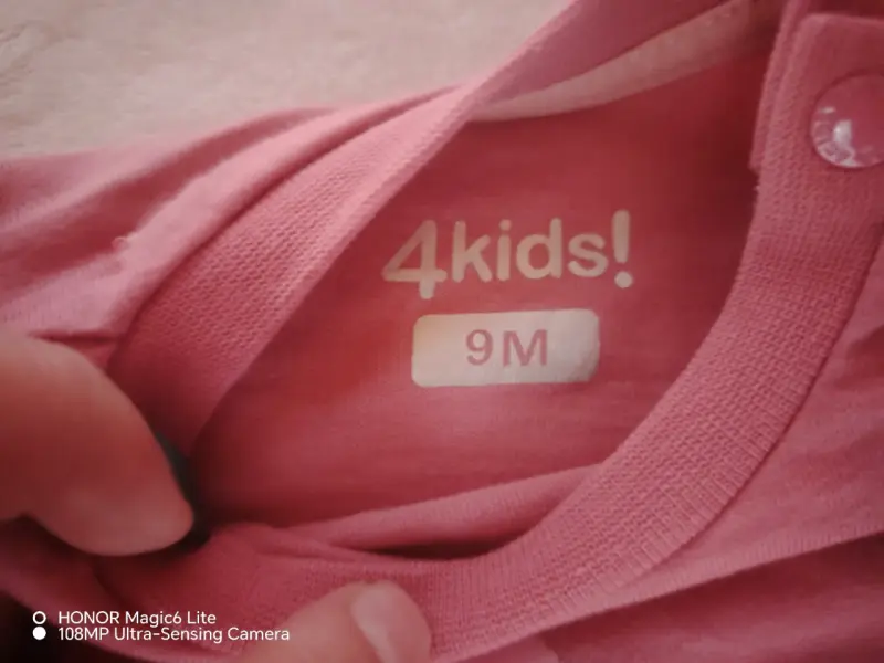 Polera manga larga infantil con diseño de gatito - 2
