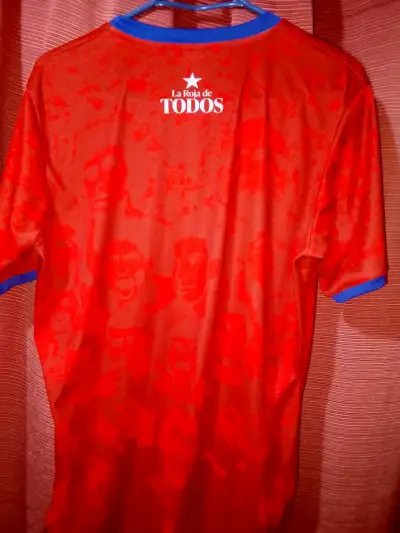 Camiseta Roja Selección Chilena Oficial - miniatura 3
