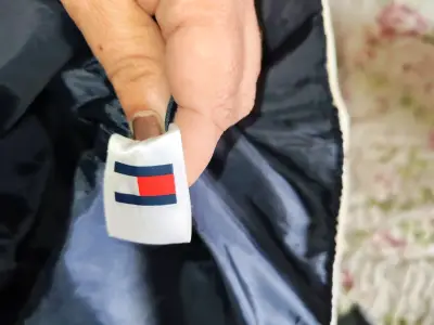 Bolso tote Tommy Hilfiger de lona tricolor - miniatura 3