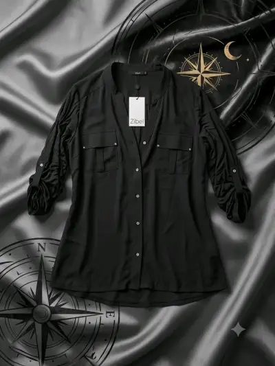 Blusa negra Zibel XXL con botones decorativos - miniatura 2