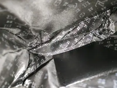 Bolso Louis Vuitton Monograma con Cadena - miniatura 3