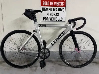 Bicicleta Fixie Leader 725 - miniatura 1