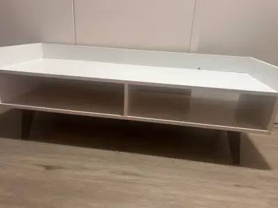 Mesa de centro blanca con compartimentos - miniatura 1
