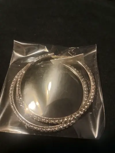 Aros de aro dorados elegantes - miniatura 2