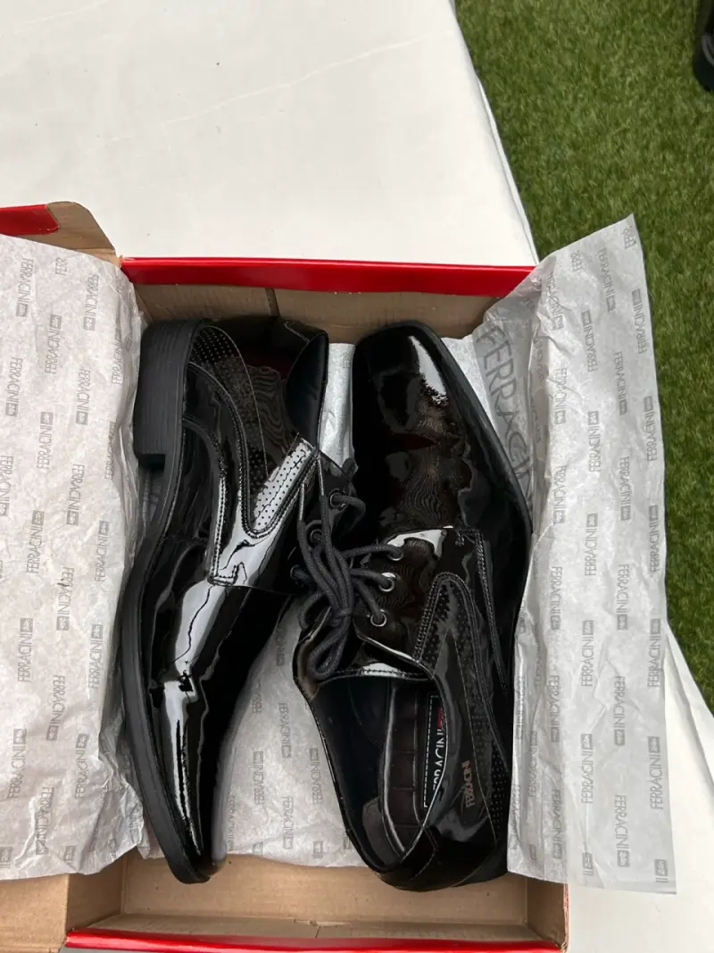 Zapatos de vestir negros Ferracini para hombre - 6