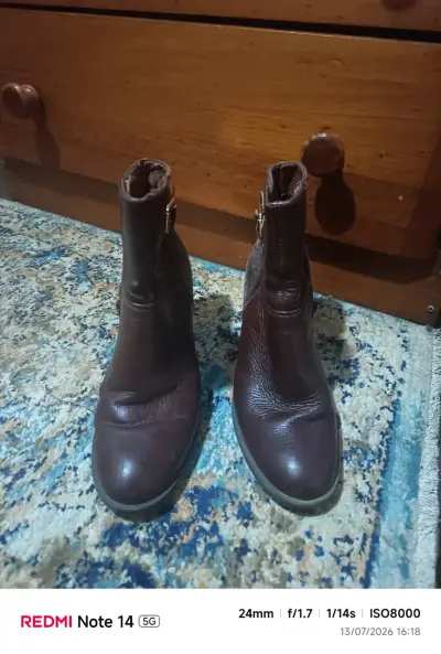 Botines de cuero marrón con tacón alto - miniatura 2