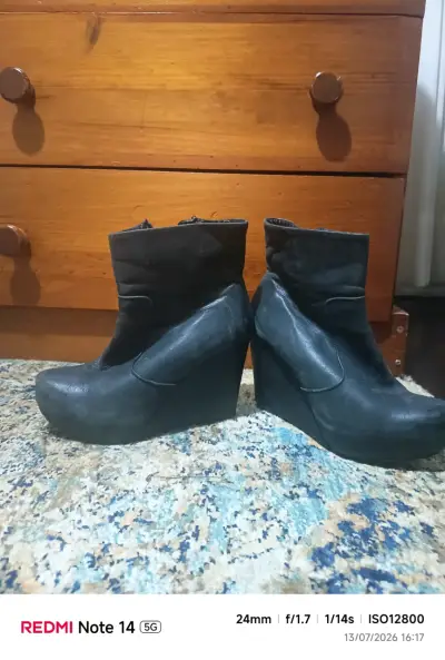 Botines de cuero negro con plataforma - miniatura 1