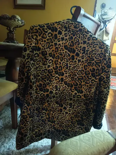 Chaqueta de Leopardo Estilo Animal Print - miniatura 1
