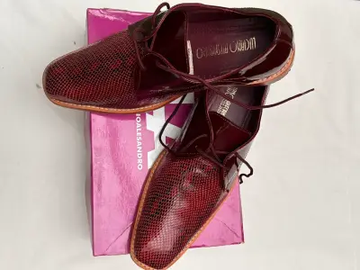 Zapatos de vestir burdeos Luciano con diseño de serpiente - miniatura 4