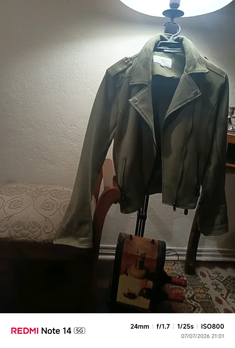 Chaqueta verde militar estilo biker para mujer - 2