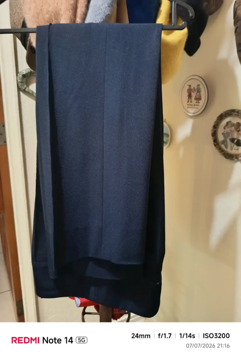 Traje dos piezas, ideal para trabajo oficina - 1