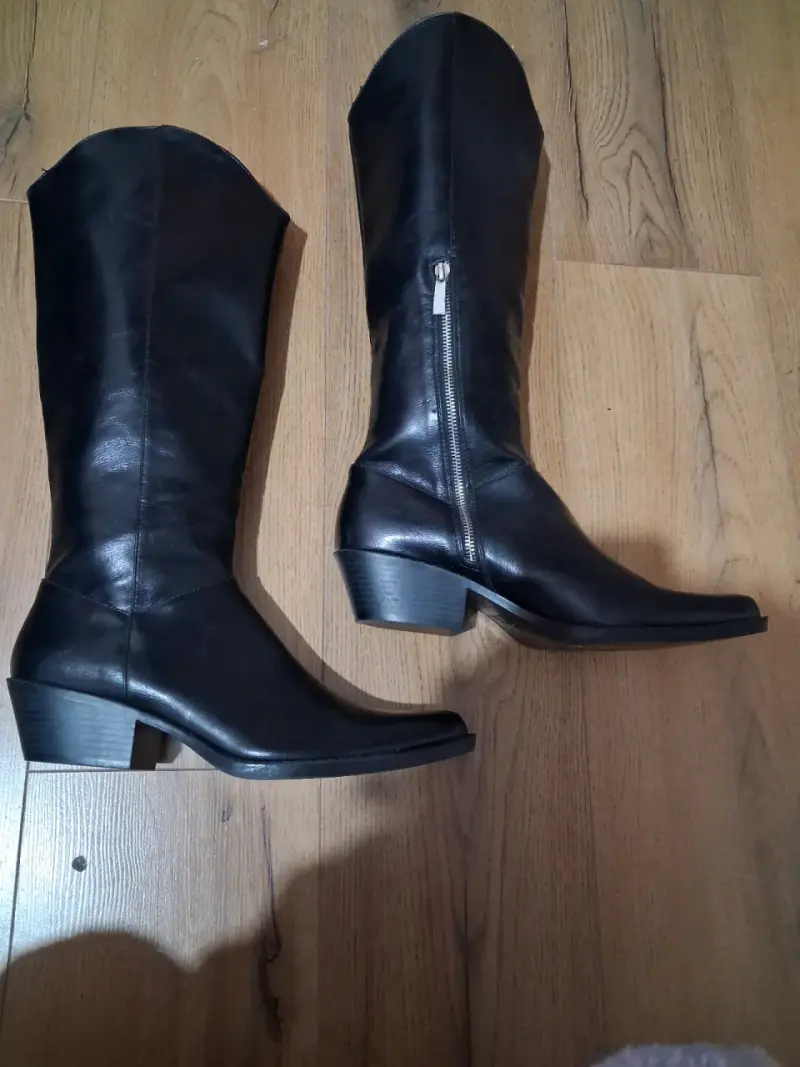 Botas largas de cuero negro para mujer - 1