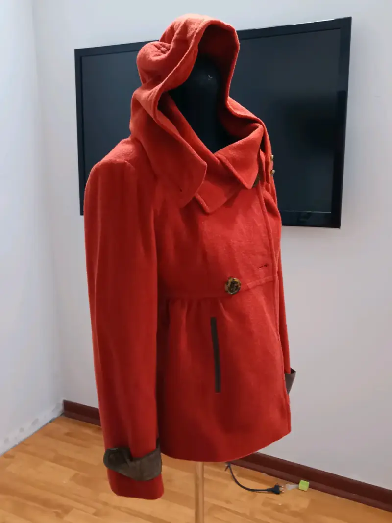 Abrigo con capucha para mujer SM - 3