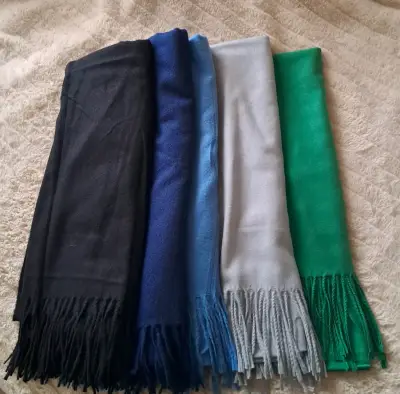 Bufandas de cashmere en varios colores - miniatura 4