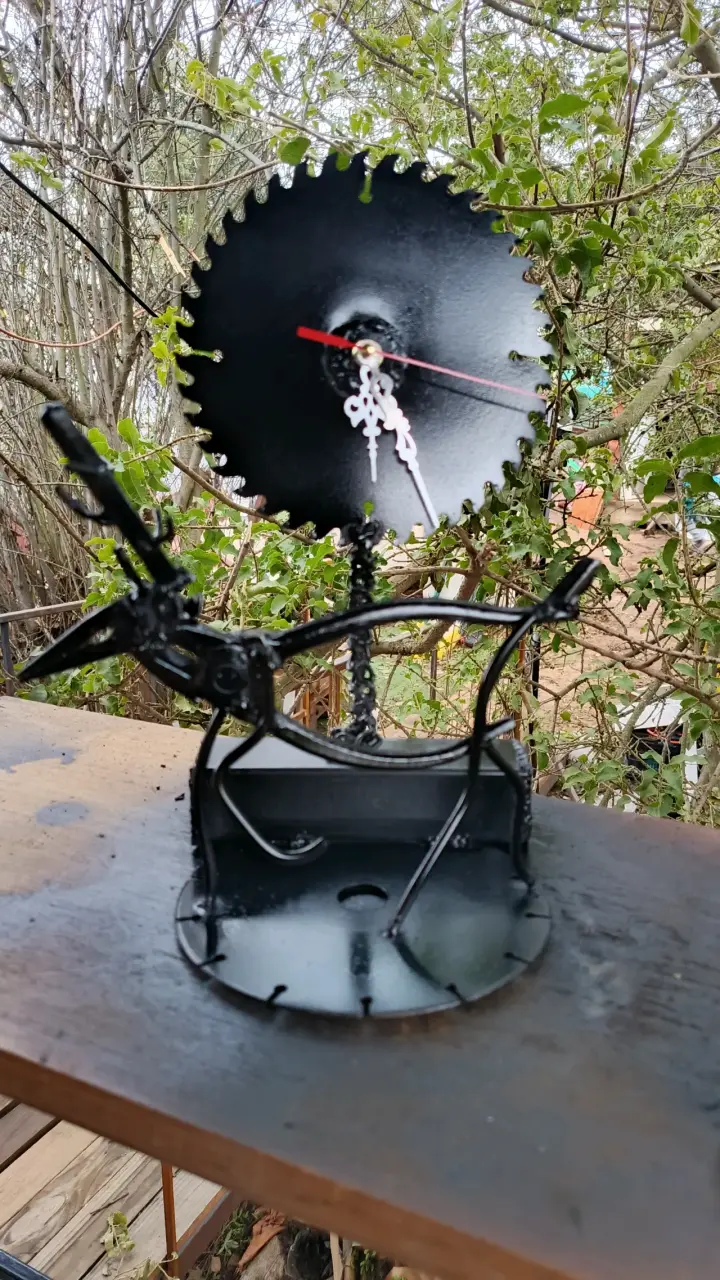 Reloj de mesa artesanal " Cazador del tiempo" - 2