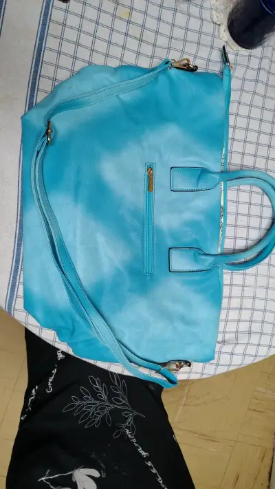 Bolso de mano azul con diseño trenzado - miniatura 3