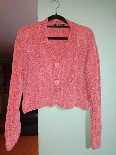 Cardigan de punto rosa con botones - miniatura 1
