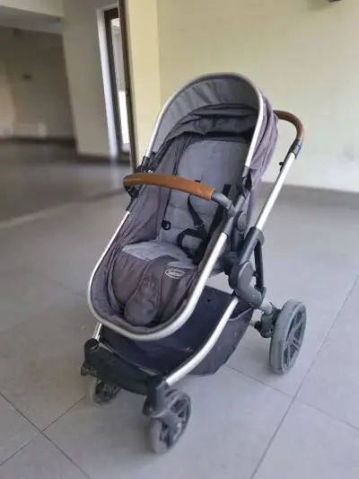 Coche de bebé Bebesit gris con manillar ajustable - miniatura 1