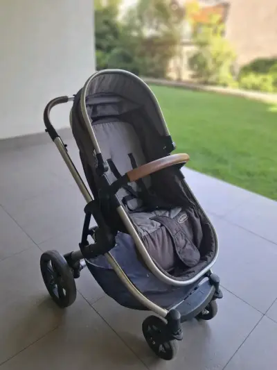 Coche de bebé Bebesit gris con manillar ajustable - miniatura 3
