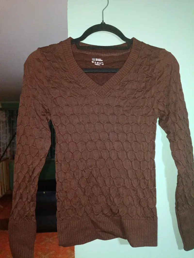 Suéter marrón de punto para mujer - 1