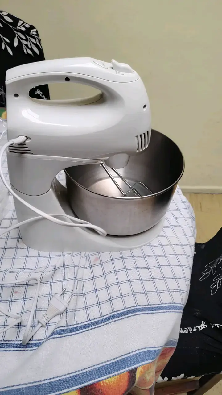 Batidora de mano con base 300W - 4