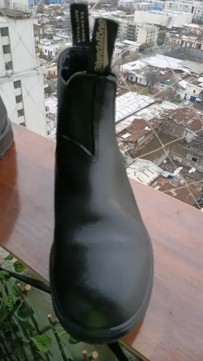 Botines de cuero negro para hombremarca Blunsdtone - miniatura 2
