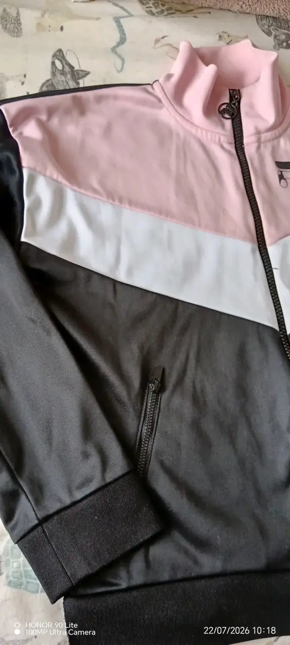 Chaqueta deportiva Fila para mujer en rosa y negro - 3