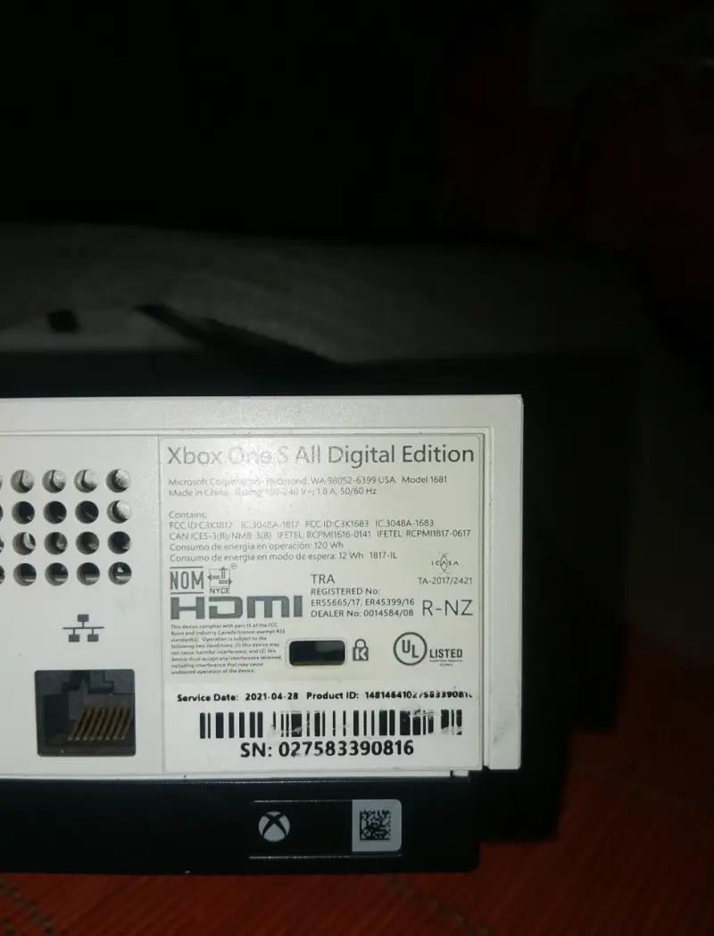SE VENDE XBOX ONE S EDICION DIGITAL - 5