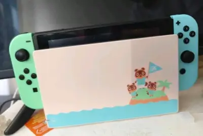 Consola Nintendo Switch Animal Crossing Edición Especial - miniatura 1