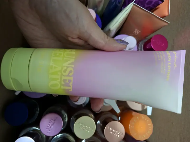Loción Corporal Victoria's Secret Pistachio Creme - 2