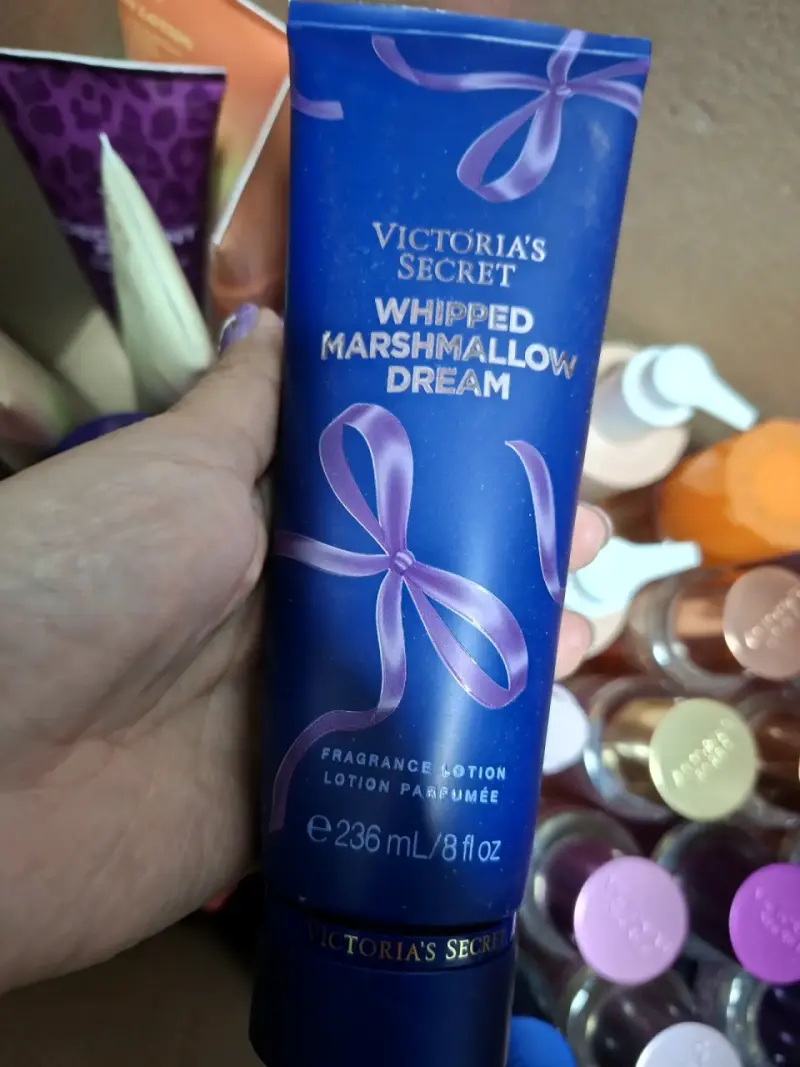 Loción Corporal Victoria's Secret Pistachio Creme - 4
