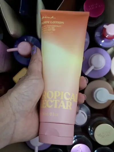 Loción Corporal Victoria's Secret Pistachio Creme - miniatura 6