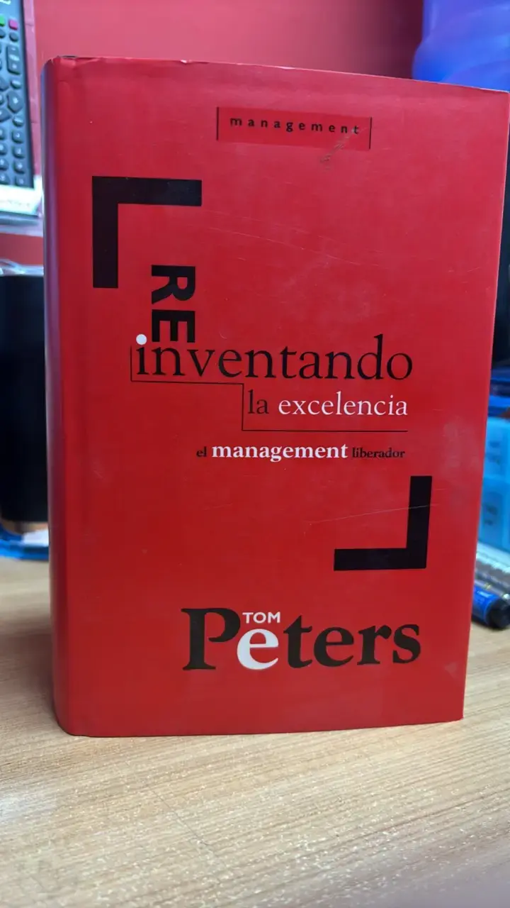 Libro 'Reinventando la Excelencia' de Tom Peters - 2