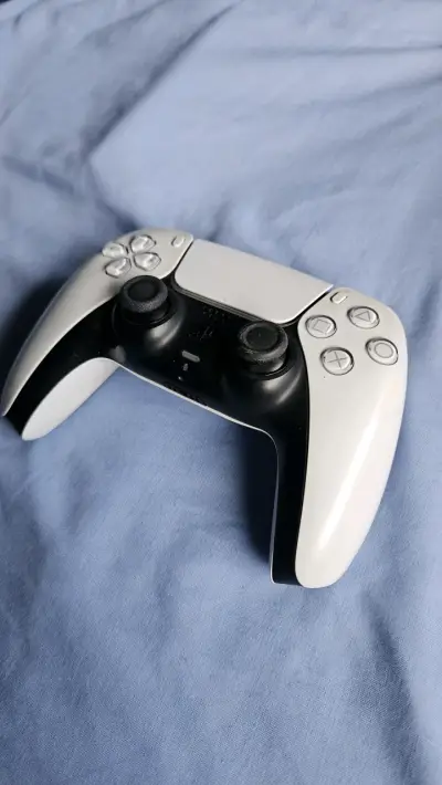 Control inalámbrico para PlayStation 5 DualSense - miniatura 2