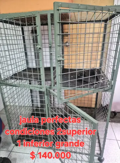 Jaula metálica grande en perfectas condiciones - miniatura 1