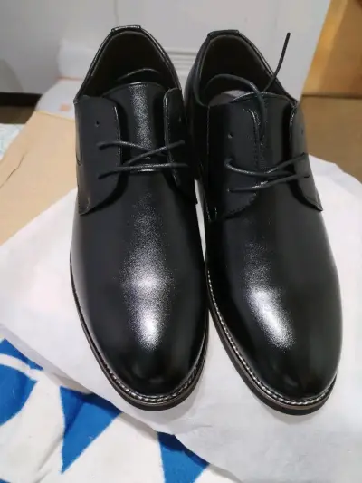 Zapatos de vestir negros para hombre - miniatura 1