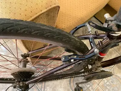Bicicleta Gama de montaña usada en buen estado - miniatura 5