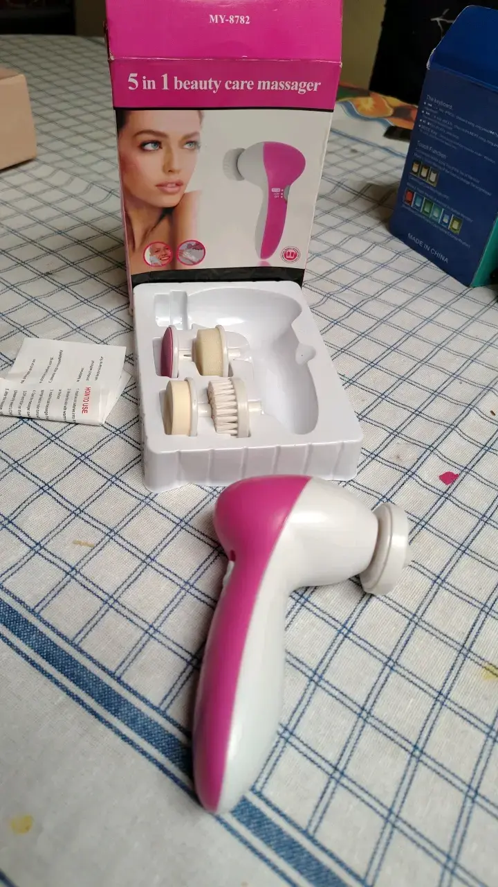 Masajeador Facial 5 en 1 para Cuidado de Belleza - 5