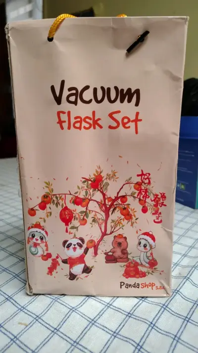 Set de termos al vacío con diseño de pandas - miniatura 1