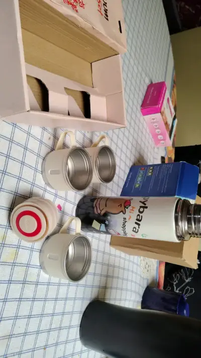 Set de termos al vacío con diseño de pandas - miniatura 5