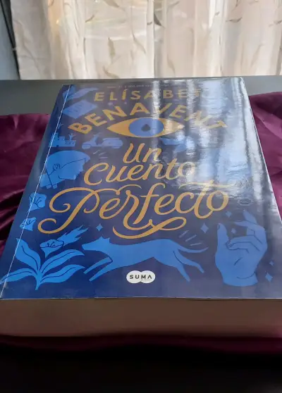 Libro 'Un Cuento Perfecto' de Elísabet Benavent - miniatura 2