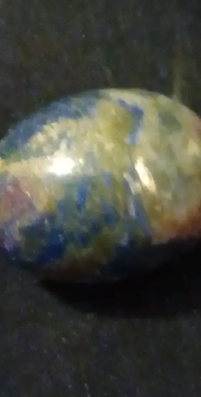 Piedra de Lapis Lazuli Pulida - miniatura 2